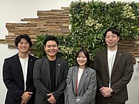 スタッフ