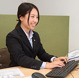 トーマスリビング博多本店