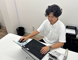 スタッフ写真