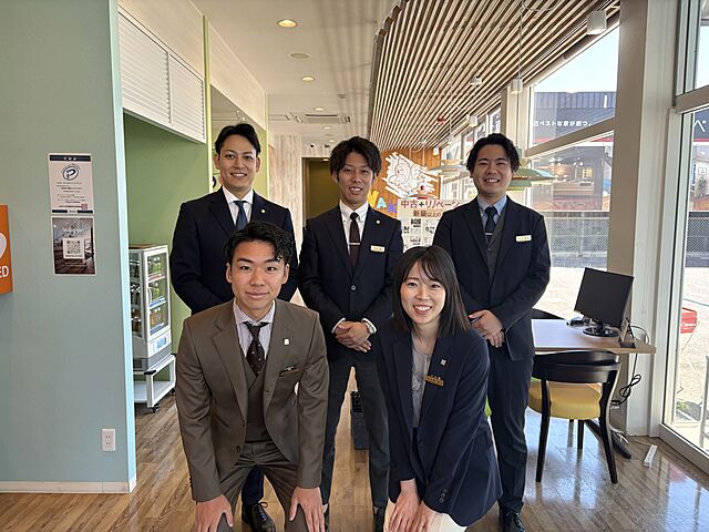 スタッフ