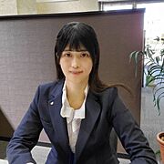 山本愛