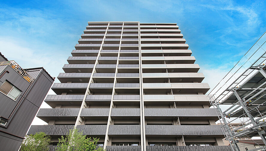 サーパス宇都宮 県庁前通り 外観