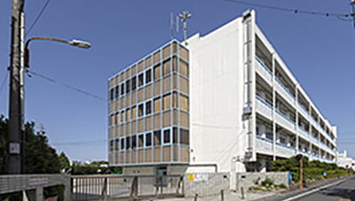 武蔵野市立第三中学校（通学区） 約1,690m（徒歩22分）