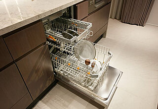 リビオ三田レジデンス ミーレ製食器洗い機