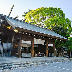 野伊勢山皇大神宮 約620m（徒歩8分）