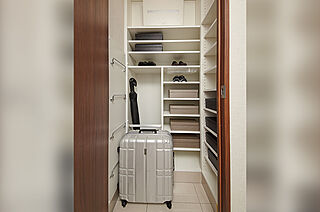 リーフィアレジデンス経堂 シューズインクローゼット