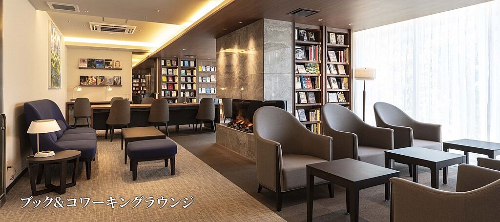 プレミスト秋田中通ザ・レジデンス ブック＆コワーキングラウンジ