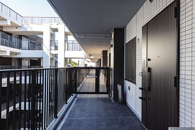 クレストレジデンス横浜 SKY VIEW SHIOMIDAI 専用ポーチ