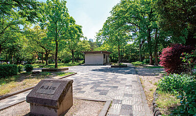 鵜の森公園 約1,080m(徒歩14分)
