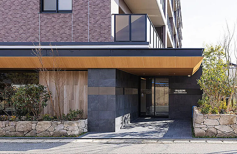 グランフォーレ長府侍町 エントランスアプローチ