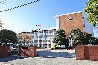 福岡県立春日高等学校 約1,480m(徒歩19分)