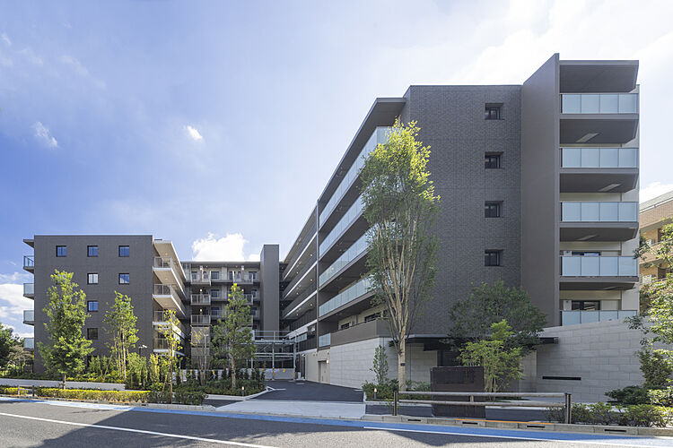 プラネスーペリア西東京緑町 EAST WING 外観