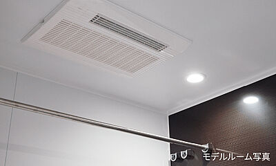 浴室暖房乾燥機