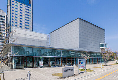 静岡市歴史博物館 約550m（徒歩7分）