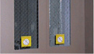 メイツ川越南台 防犯窓付エレベーター