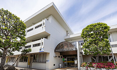 府中市住吉図書館 約970m(徒歩13分)