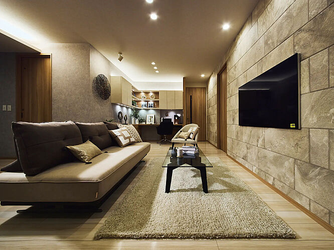 グランドパレス柳丸新城 リビング・ダイニング