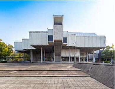 佐賀県立美術館・佐賀県立博物館 約1,040m(徒歩13分)
