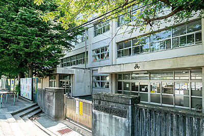 朝霞第三小学校 約1,680m（徒歩21分）