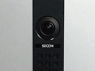 クレアホームズ鷹匠公園ザ・タワー 玄関前カメラ付ドアホン