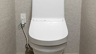 ローレルコート泉ザ・ハウス ロータンク付便器