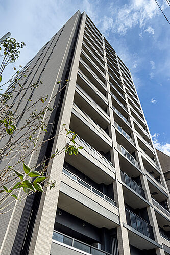 ローレルコート泉ザ・ハウス 外観