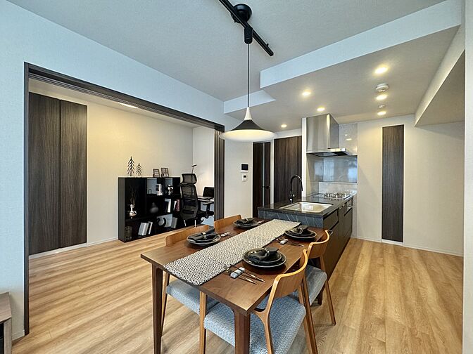 タワー・ザ・ファースト栄三丁目 専有部