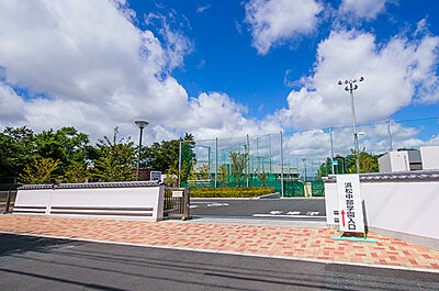 市立浜松中部学園（中部小学校・中学校） 約750m（徒歩10分）