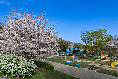 天白公園 約1,660m(徒歩21分)