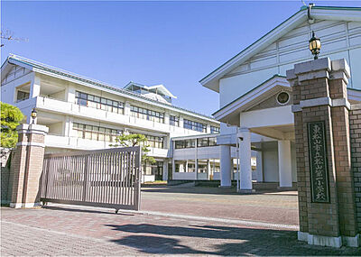 松山第一小学校 約490m (徒歩7分)