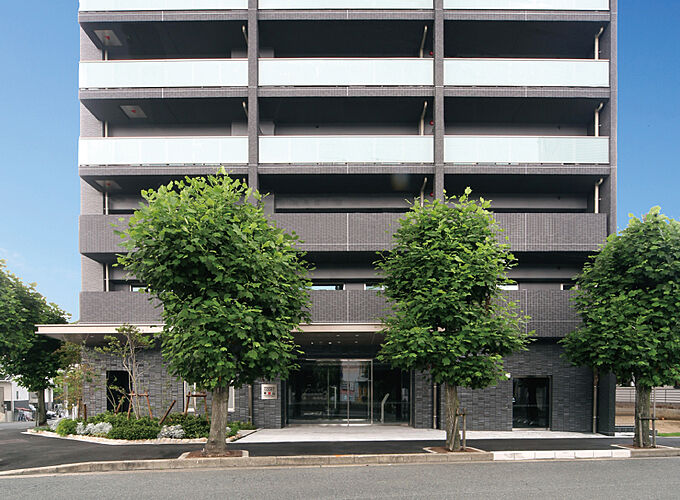 ピアッツァコート平城山 エントランスアプローチ