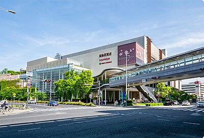 阪急西宮ガーデンズ 本館・西宮阪急 約640m(徒歩8分)