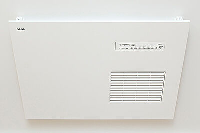 電気式浴室換気暖房乾燥機