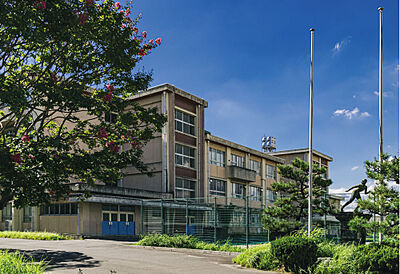 市立本荘中学校 約2,220m（徒歩28分）