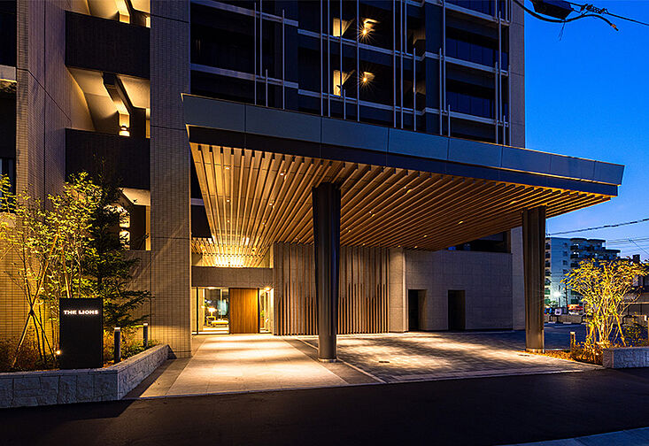 ザ・ライオンズ札幌北九条 外観