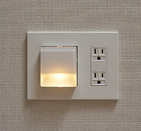 ブランズ京都河原町通 LED廊下保安灯