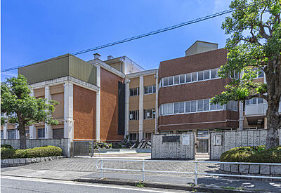 市立港明中学校（通学校） 約1,280m（徒歩16分）※正門