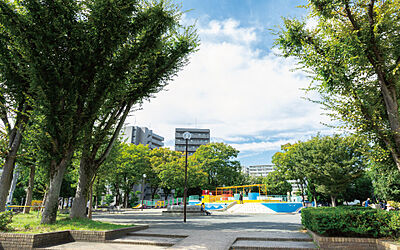 南河原公園 約730m(徒歩10分)