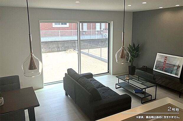 間取・外構植栽図は設計図書を基に描き起こしたもので実際とは多少異なる場合があります。 家具・家電・備品・車等は価格に含まれません。