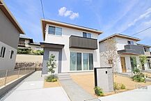 奈良県奈良市中山町西二丁目878番12他：物件画像