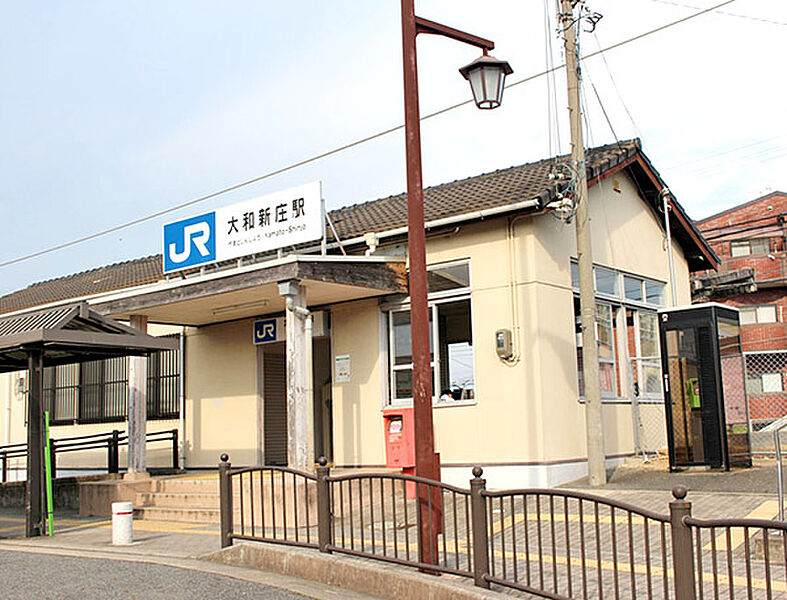【車・交通】JR和歌山線「大和新庄」駅