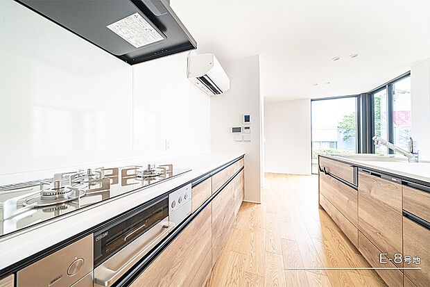 【E-8号地 キッチン】E-8号地