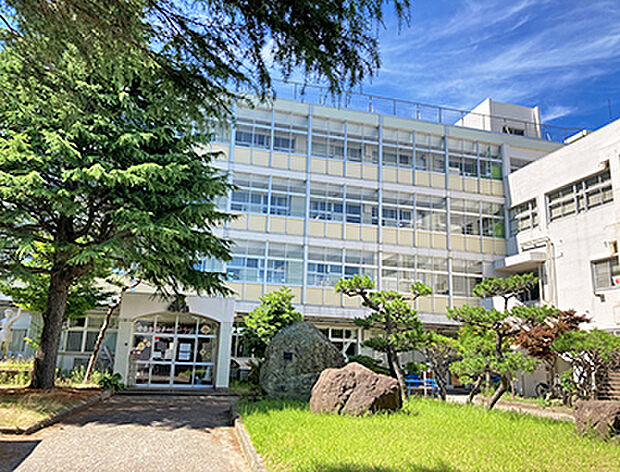 関屋小学校