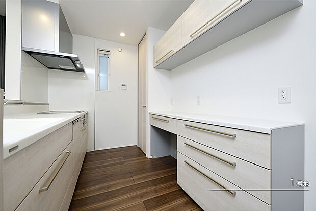 【1号地 キッチン】1号地