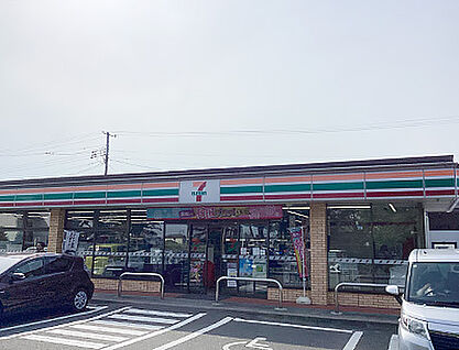 セブン-イレブン 仙台長命ケ丘5丁目店 約240m