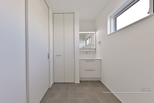 【2号地 洗面室】2号地