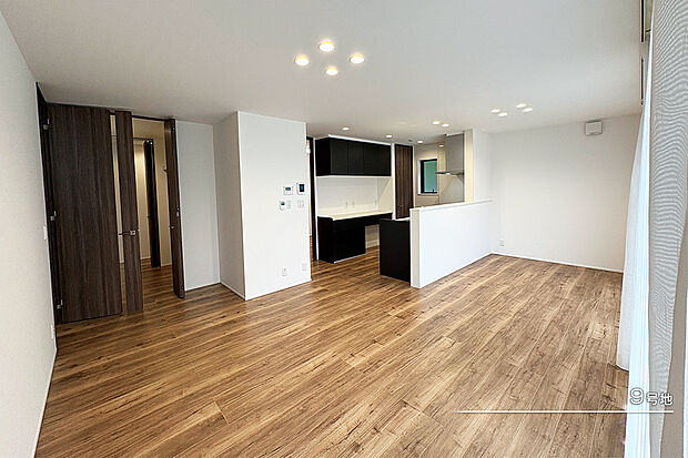 【9号地 リビング】9号地