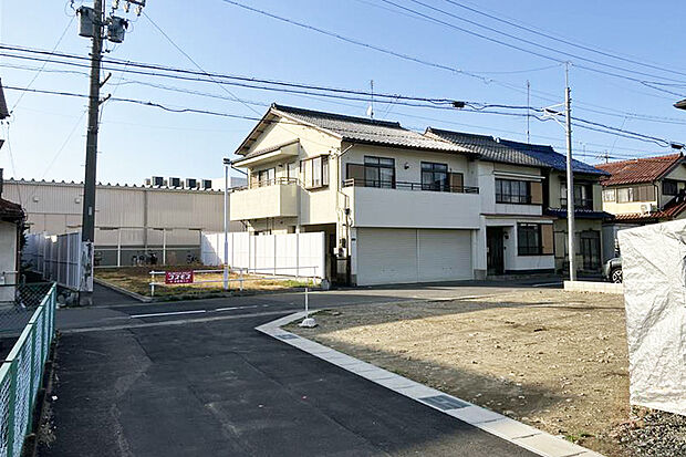 【5号地 前面道路含む現地写真】5号地