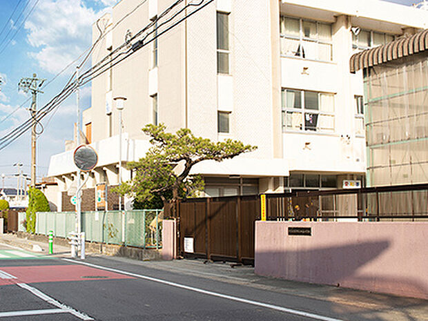 北名古屋市立西春小学校