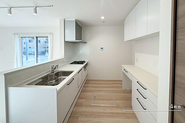 【4号地 キッチン】4号地